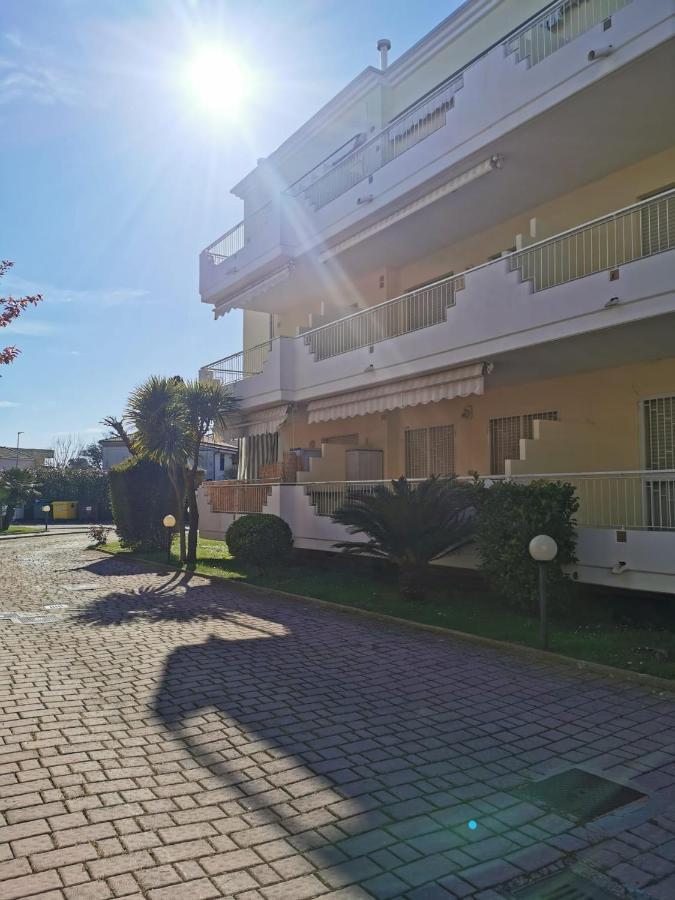 Il Piacere Apartment Pineto Exterior photo